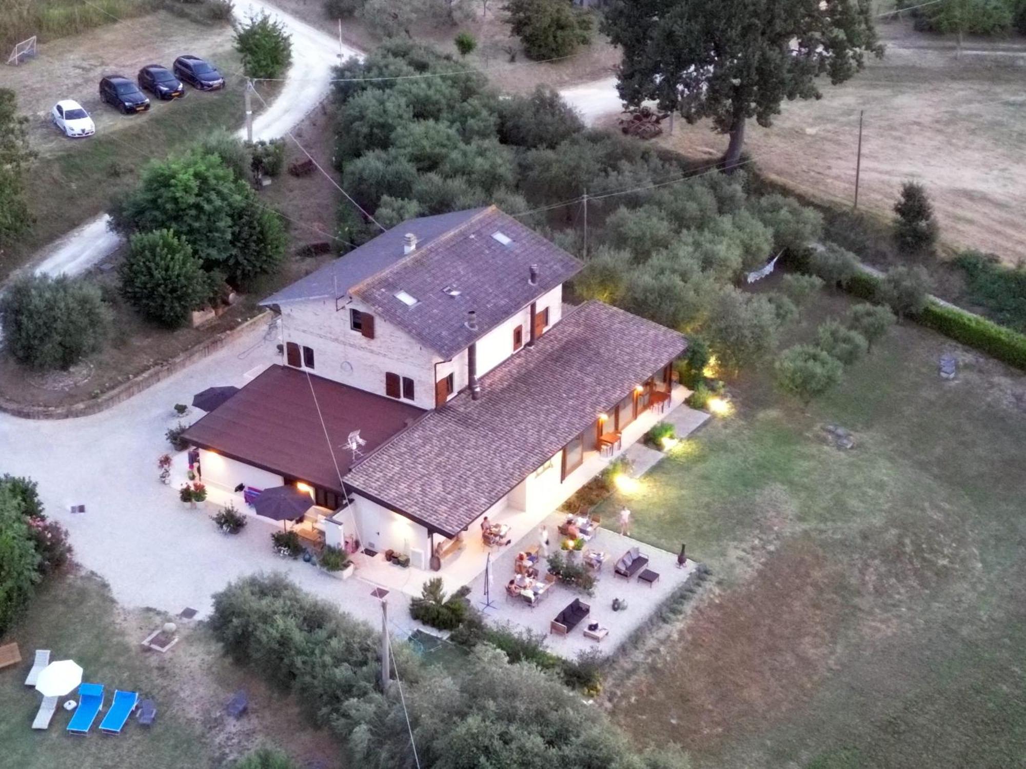 Gastronomic B&B Carlocarla Monte San Pietrangeli Экстерьер фото